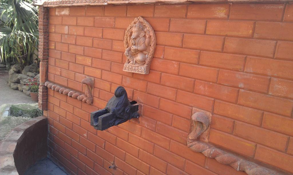 Amar Hotel Katmandu Eksteriør billede